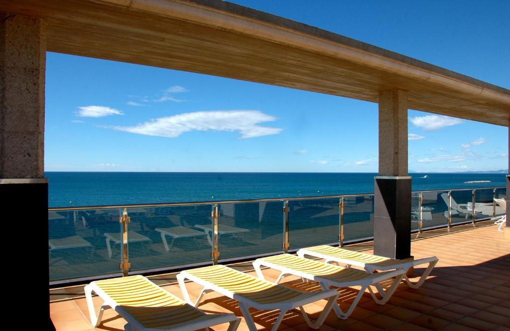 Apartamentos Las Palmas VII Family Only Salou Esterno foto