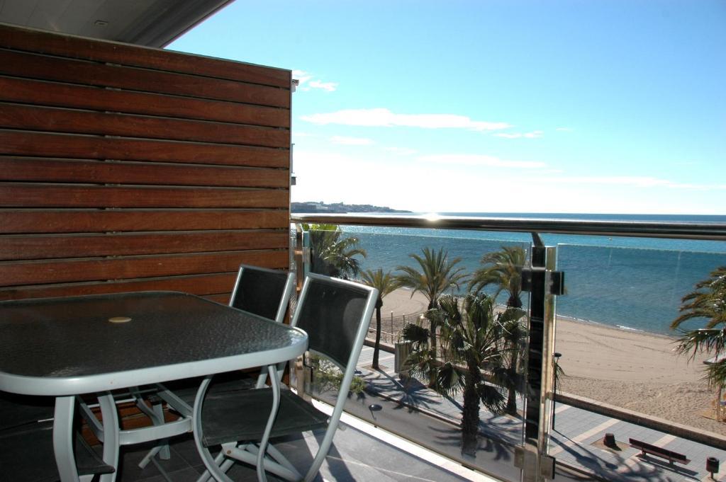Apartamentos Las Palmas VII Family Only Salou Camera foto