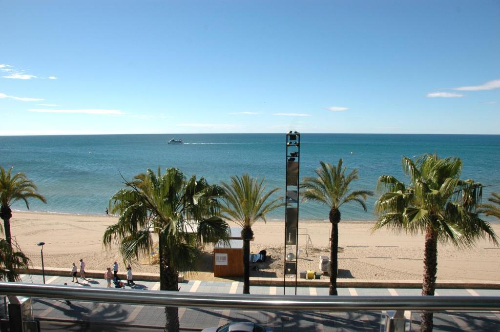 Apartamentos Las Palmas VII Family Only Salou Esterno foto